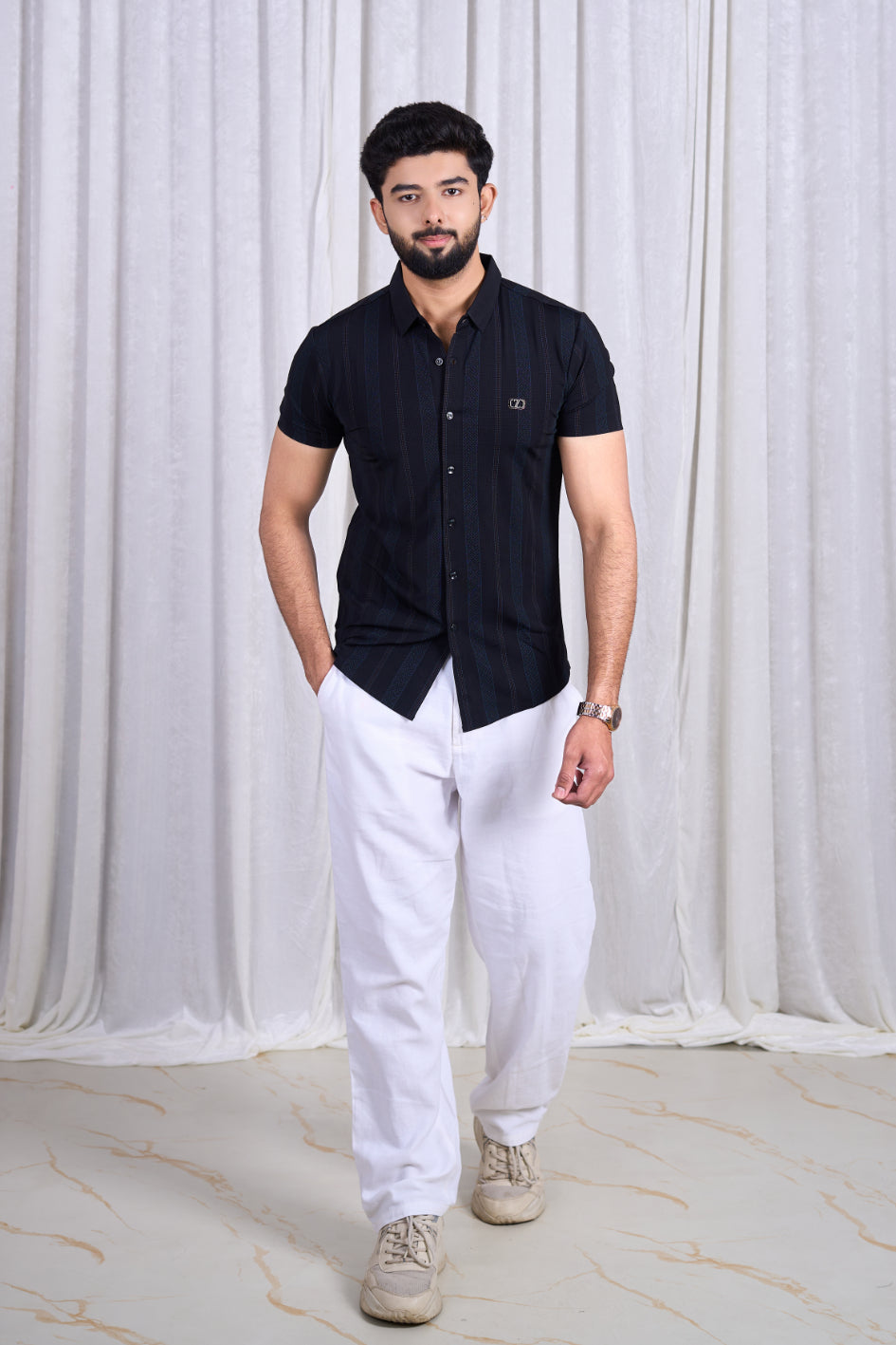 Class 3712 (Black Leaf Design)