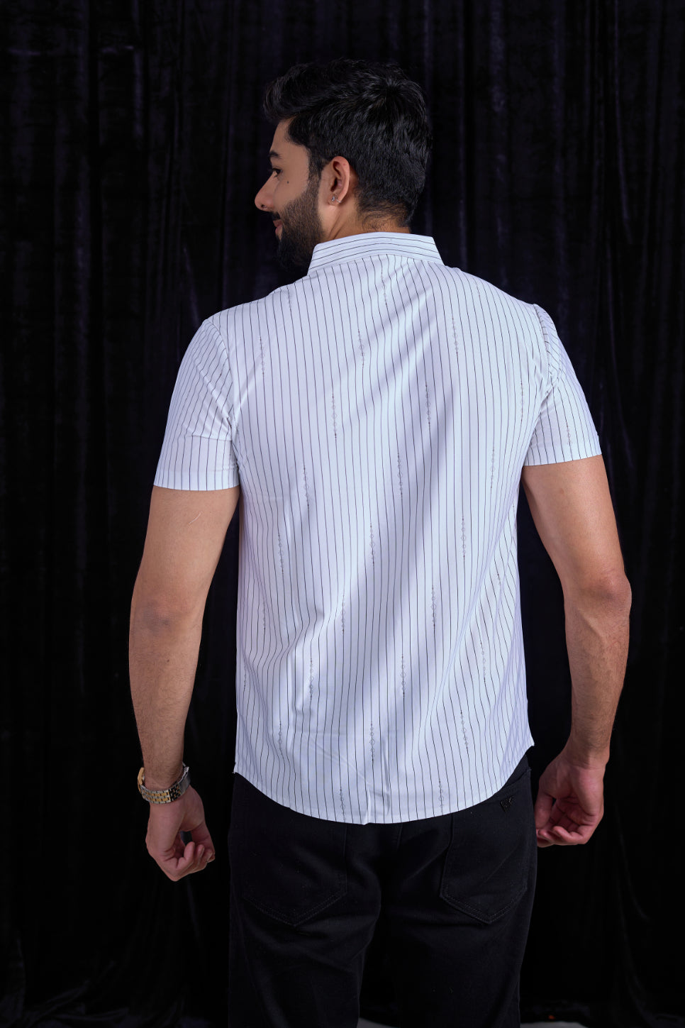 Class 112-86602 (Signature White Pinstripe)